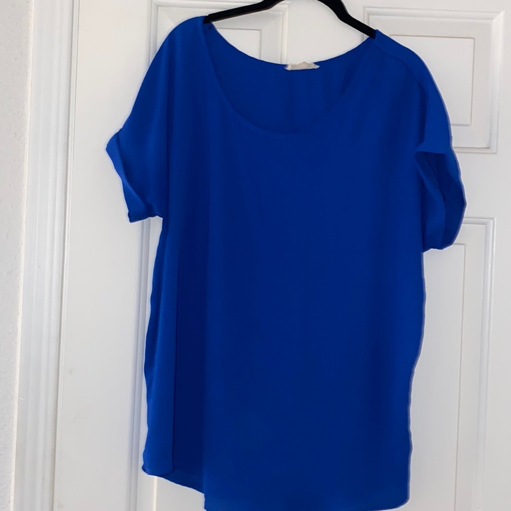 Womens cuff sleeve blouse
